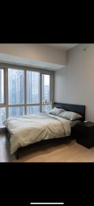 Luxury 33rd floor, 3-Bed Condo, Uptown BGC