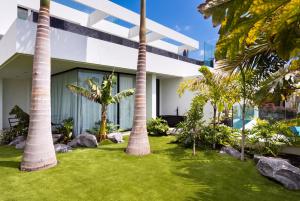 Villa Luma, Luxury Golf Villa, Heated Pool, Abama