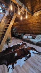 Valley Vista Retreat