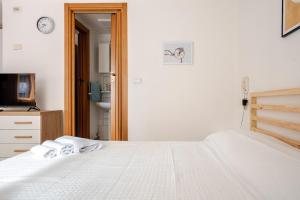 Rock Art - Studio apartment, sleeps 4 - Valcamonica Trekking