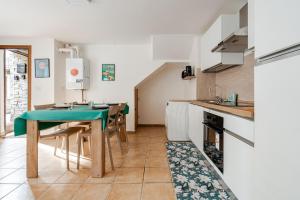 Rock Art - Studio apartment, sleeps 4 - Valcamonica Trekking