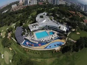 Club Campestre De Bucaramanga - Los Curos