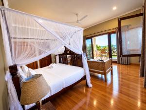 Raffia Boutique Hotel