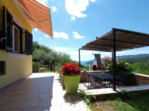 Villa with Pool in Rabac 44673