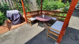 Apartment with Pool in Balatonfoeldvar 18553