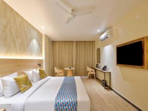 Palette Hotel by CheckIn, Unitech Cyber Park - Gurugram