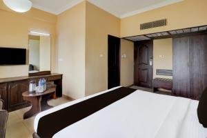 Super Townhouse Koyambedu Formerly Royal Plaza
