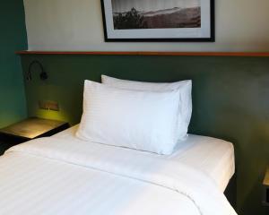 Venus Parkview Hotel