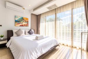 3 Story Pool Villa 10 Min Walk to Kata Beach - UTK 01