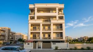 Gold Stayz 1bhk Apartment Near Unitech Cyber Park Sec 46 Gurgaon