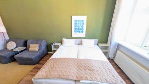 Flat in Prague -503-