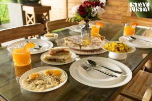 StayVistas Shambhala Bodhi - Pawna - 3BHK Villa with Karaoke & Jacuzzi