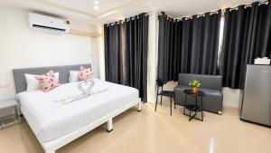Hamana Patong House
