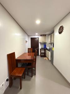 2 bedrooms with balcony