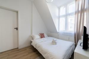 Rynek Jeżycki Elegance Apartment by BookingHost