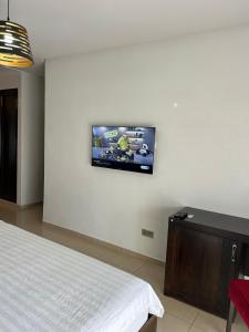 Luxury Penthouse with Sea View, 3 Bedrooms, Underground Parking
