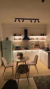 Simple Home