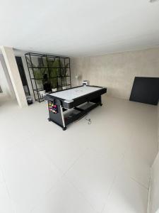 Tagaytay Resort with Swimming Pool - Kolokoys Den