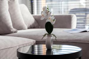 Spacious apartment with parking in Gdańsk Gdańska 16 by Heyrent