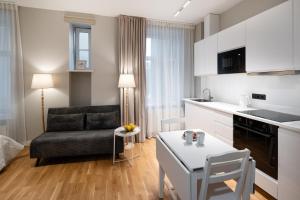 Chez Elisa & Jean Baptiste I French Boutique Living in Riga