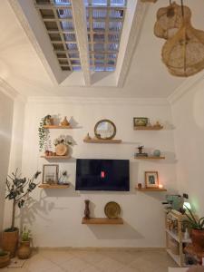 Riad-Style Apartment Near Airport & Hammam