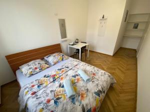 Fantastic Waw - O13 Room F