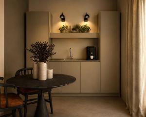 Almarè Suite