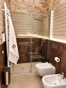 The Qube Luxury Apartment