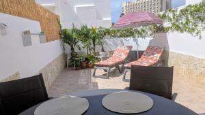 Coastal Sunset Tenerife-AC-Heated Pool-Terrace