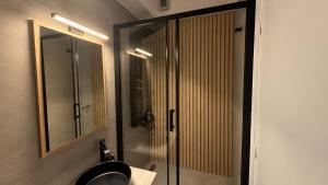 Monastiraki 303 SuperHost Hub