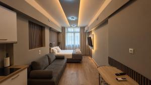 Monastiraki 303 SuperHost Hub