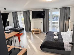 Orange Tree Hotel