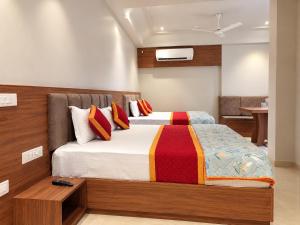Radhey Krishna Hotel And Resort