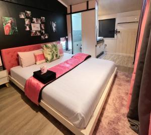 A Touch of Pink - Secret Tropical Retreat with Pool & Mountain Views - Underground River, Fireflies & Waterfalls