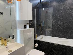 Aparti GoldNBlack Studio GALAXY