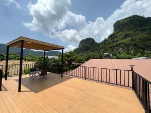 RockReef Rooftop, Ao Nang