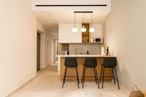 Kalamata at Olive Suites