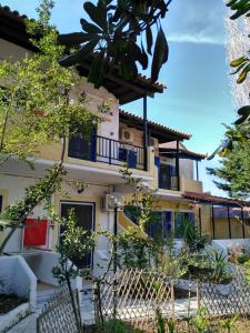 9 Musses Hotel Apartments Lesvos Greece