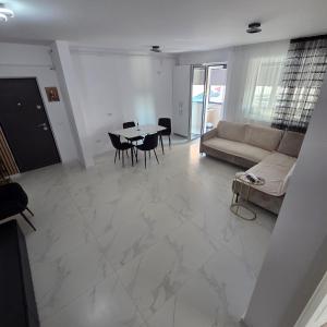 Elegant and Modern Apartment Premium Comfort