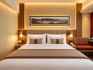 Hotel The Vista Near Delhi Airport