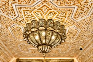 Riad Azhar Leymoun