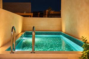 Riad Azhar Leymoun