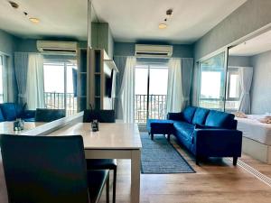 Centric Sea Pattaya Condo