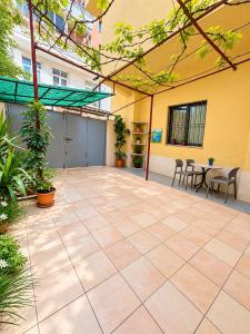 VINEA Apartment Tirana - 2BR & Free Private Parking