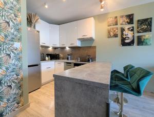 Kępa Mieszczańska Apartment z parkingiem