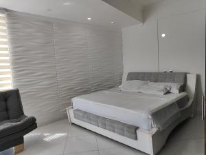 1104 Vista al Lago