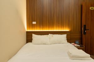 Venus Hotel Kham Thien