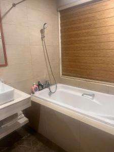 FLC SEA TOWER QUY NHƠN-Codotel Mặt Biển QUY NHƠN-Hồ Bơi-View Biển