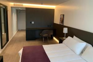 Dazzler by Wyndham La Plata