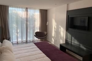 Dazzler by Wyndham La Plata